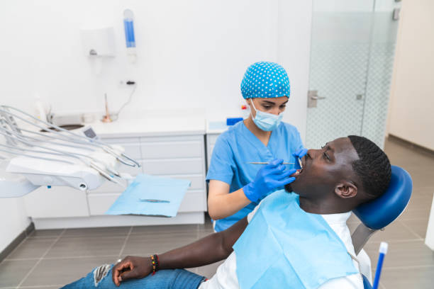 Best Emergency Dentist for Knocked-Out Tooth in Las Quintas Fronterizas, TX